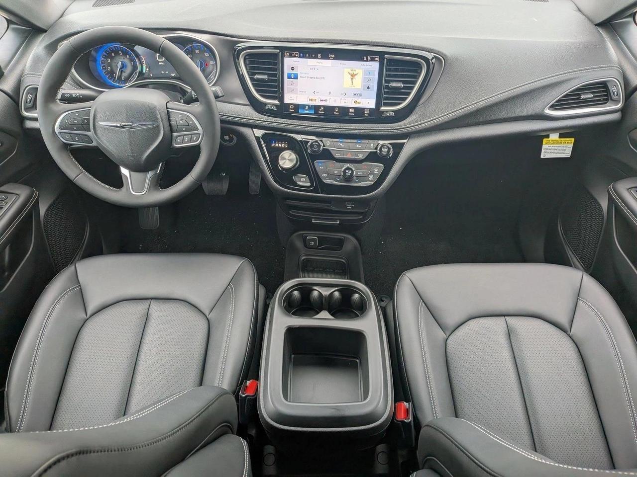 2026 Chrysler Pacifica Select Roseville CA