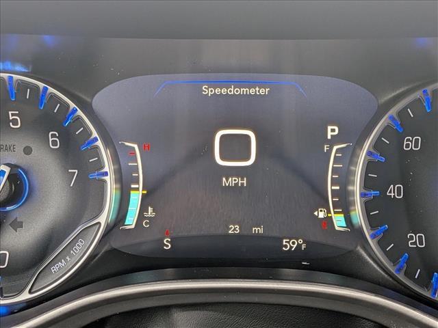 2026 Chrysler Pacifica Select Roseville CA