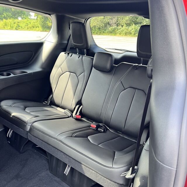 2026 Chrysler Pacifica Select Herrin IL