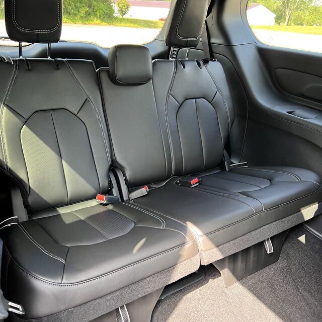 2026 Chrysler Pacifica Select Herrin IL