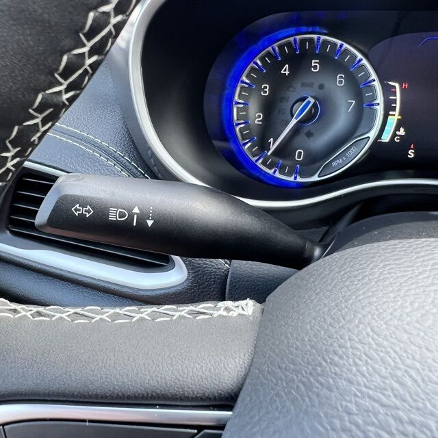 2026 Chrysler Pacifica Select Herrin IL