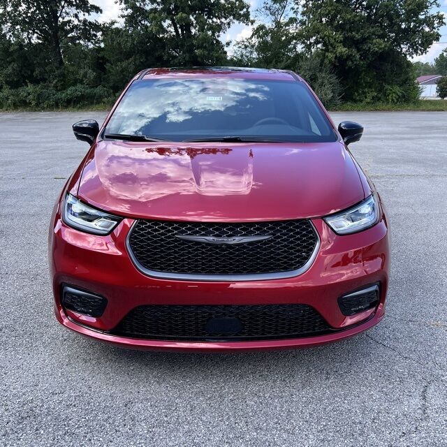 2026 Chrysler Pacifica Select Herrin IL