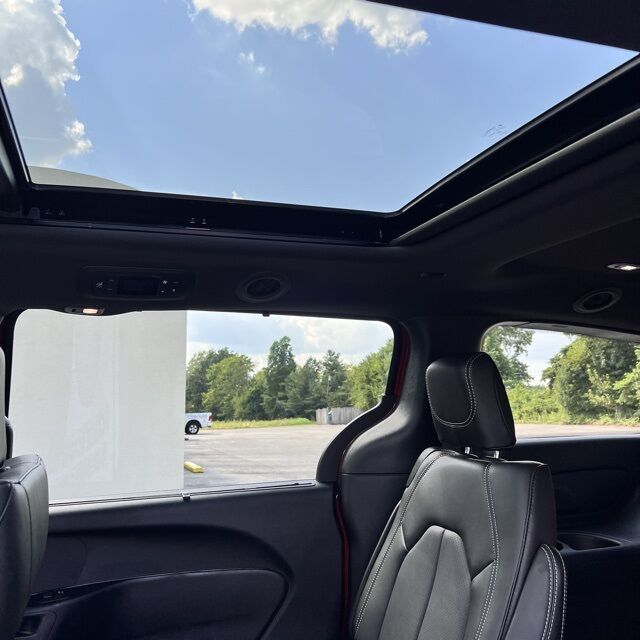 2026 Chrysler Pacifica Select Herrin IL