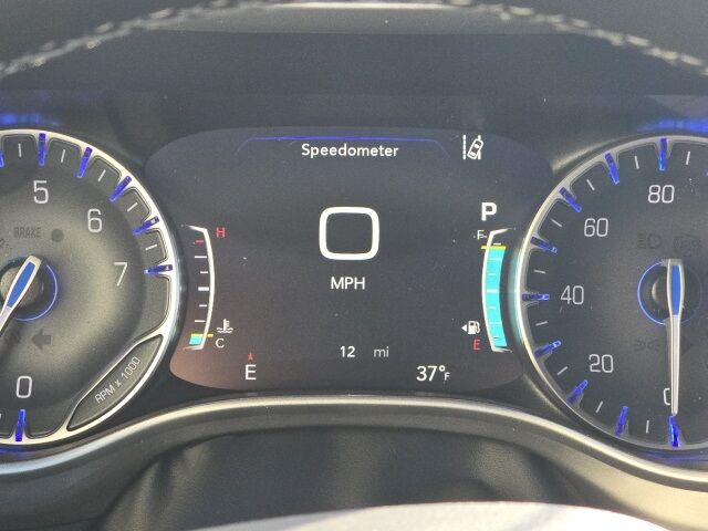 2026 Chrysler Pacifica Select Watertown SD