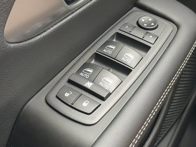 2026 Chrysler Pacifica Select Winder GA