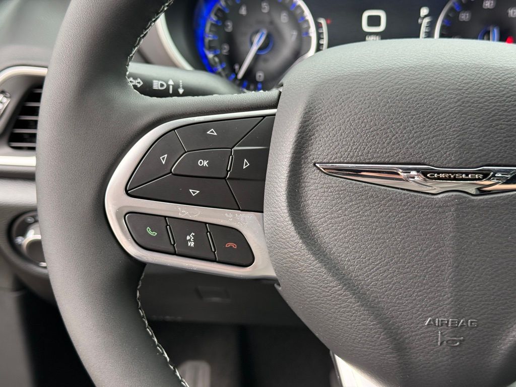 2026 Chrysler Voyager LX Crestwood KY