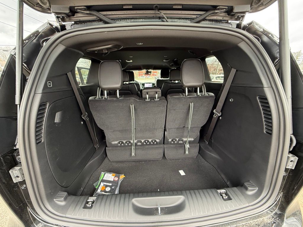 2026 Chrysler Voyager LX Crestwood KY