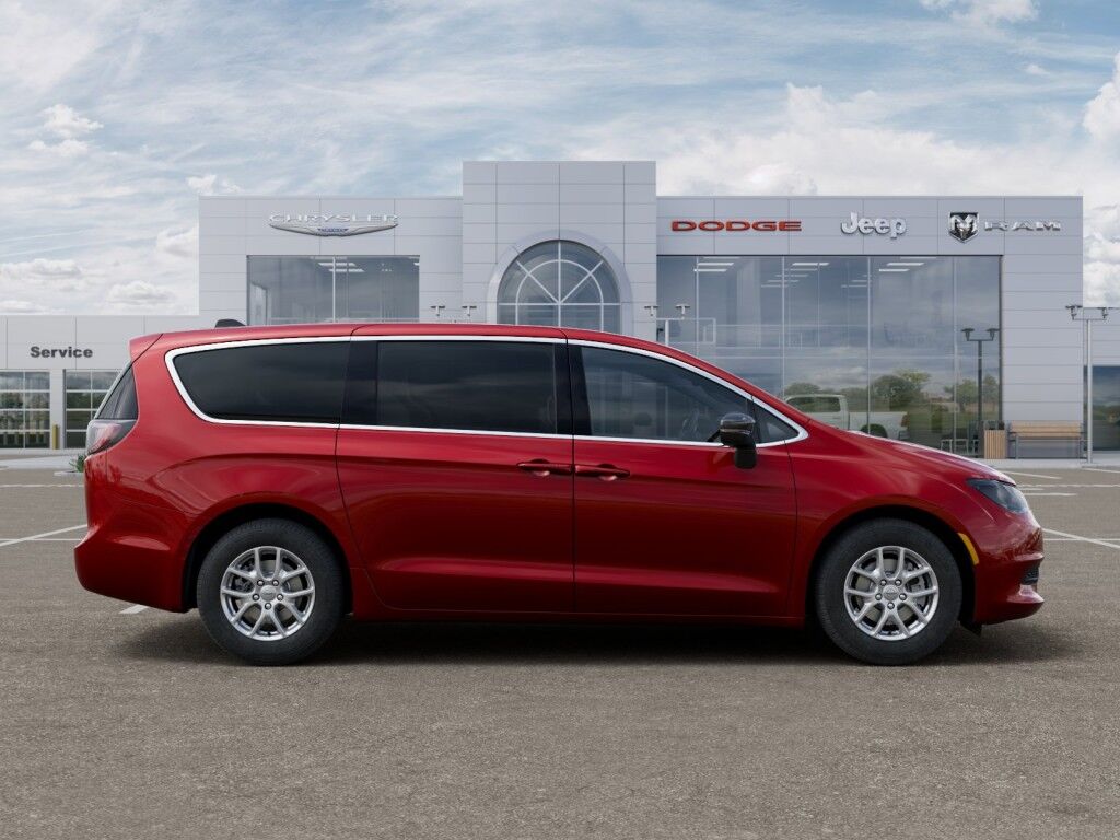 2026 Chrysler Voyager LX Owego NY