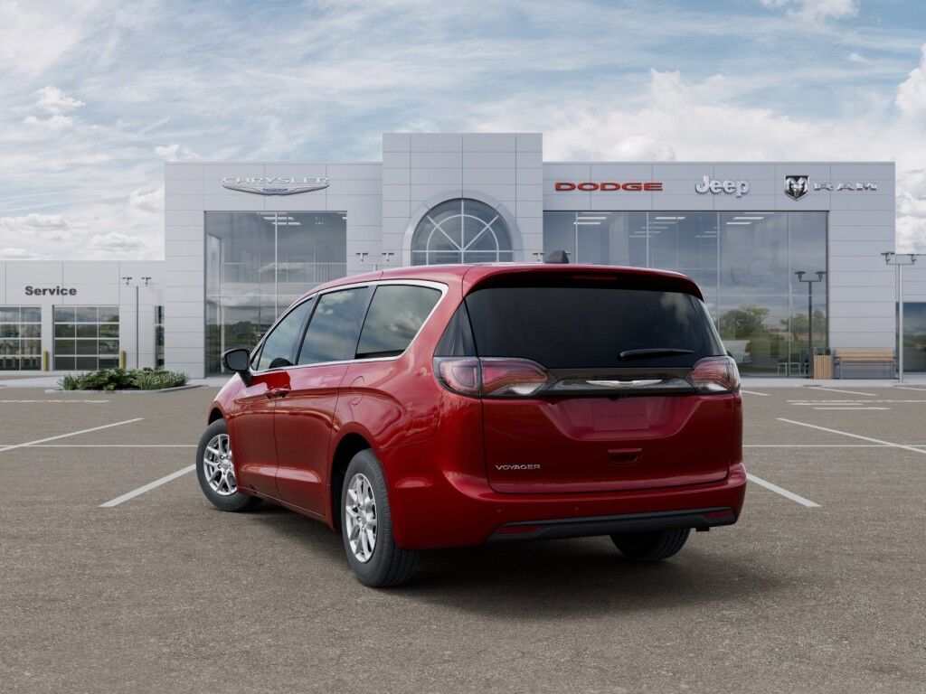 2026 Chrysler Voyager LX