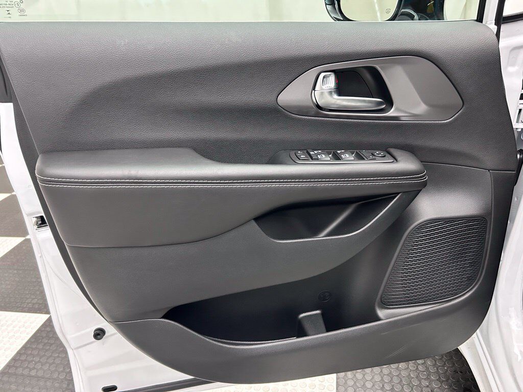 2026 Chrysler Voyager LX Portland OR