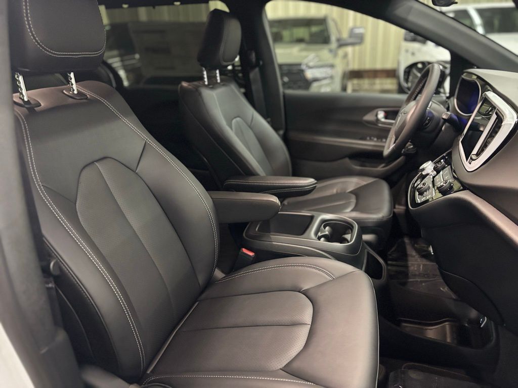 2026 Chrysler Voyager LX Portland OR