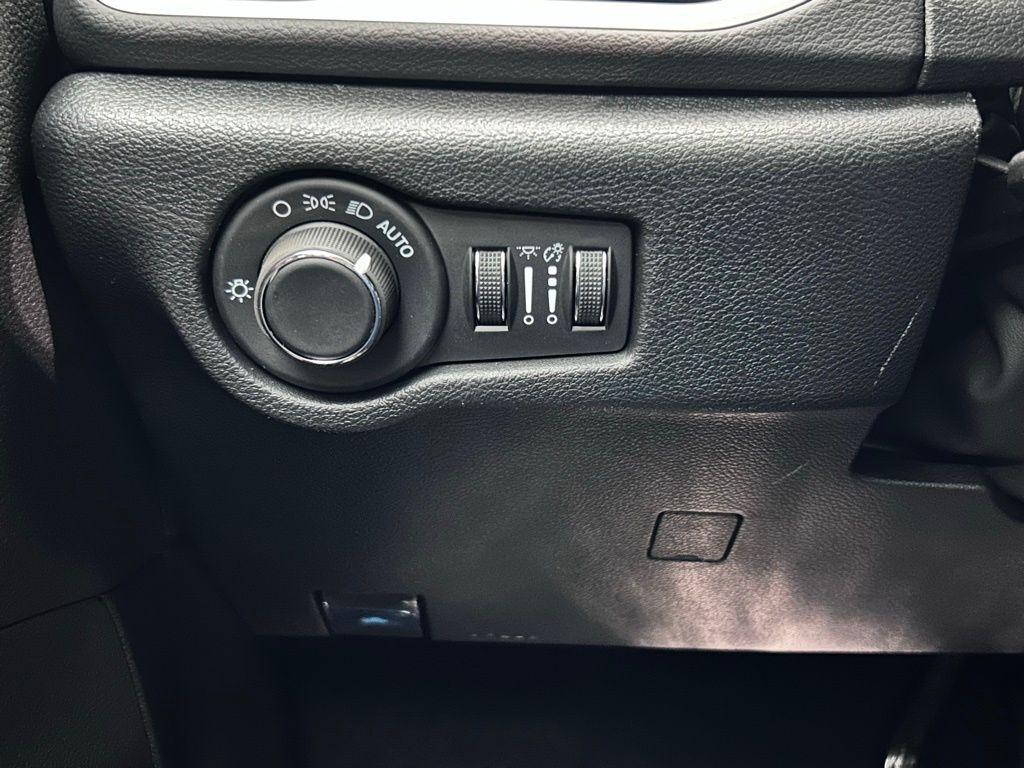 2026 Chrysler Voyager LX Portland OR