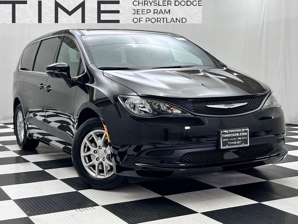 2026 Chrysler Voyager LX