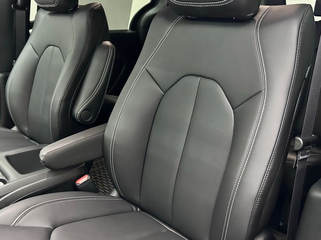 2026 Chrysler Voyager LX Portland OR