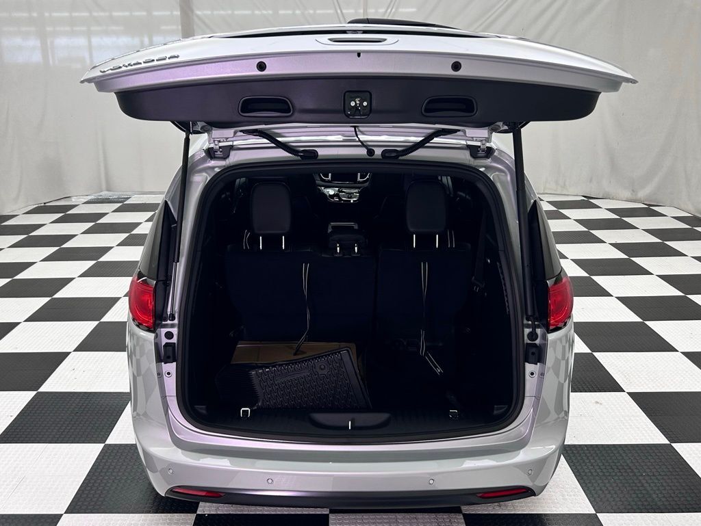 2026 Chrysler Voyager LX Portland OR