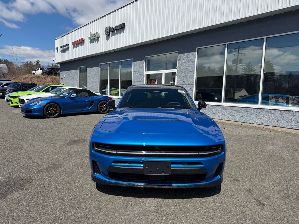 2026 Dodge Charger SCAT PACK PLUS 2-DOOR AWD Orange MA