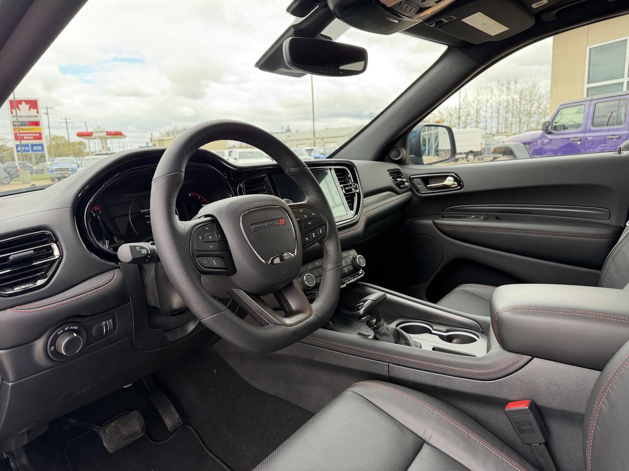 2026 Dodge Durango GT Plus AWD | B5 Blue | V6 | 3rd Row Seating | Leather | NAV | Sunroof | Power Liftgate Redwater AB