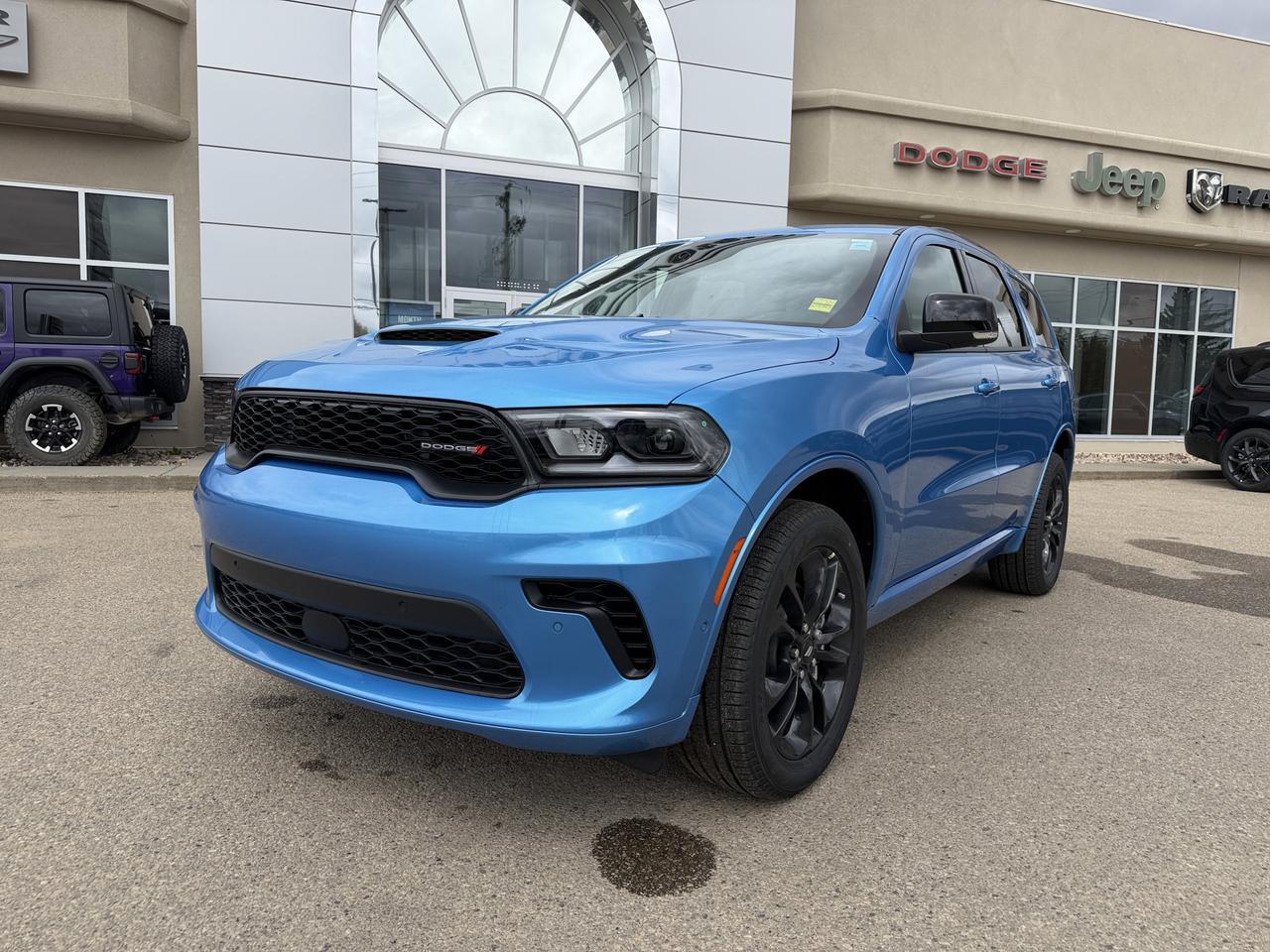 2026 Dodge Durango GT Plus AWD | B5 Blue | V6 | 3rd Row Seating | Leather | NAV | Sunroof | Power Liftgate Redwater AB