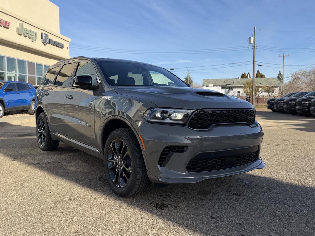 2026 Dodge Durango GT Plus AWD | V6 | Blacktop Redline SRT | 6 Passenger | Backup Camera | Heated Vented Seats Redwater AB