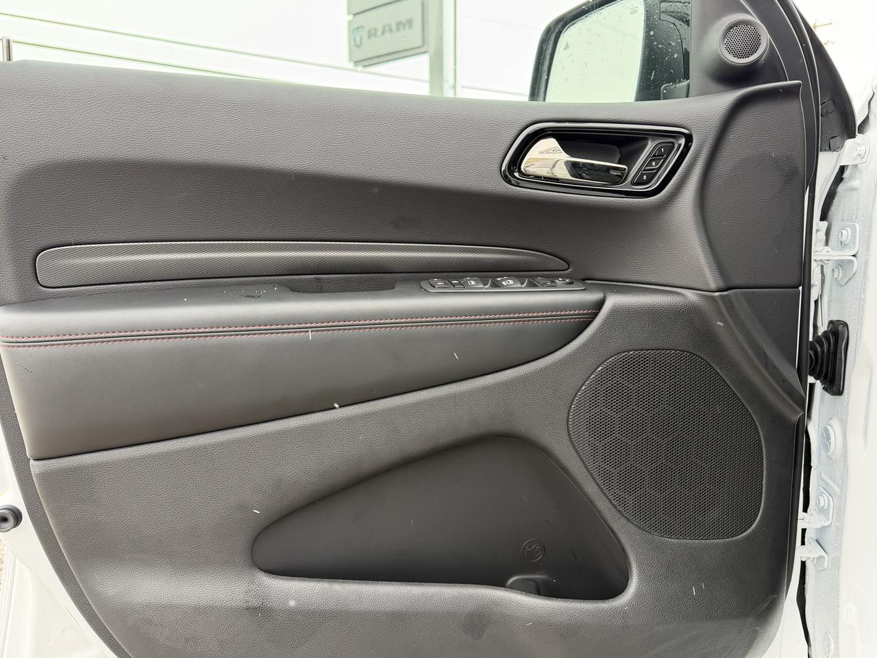 2026 Dodge Durango GT Plus AWD | V6 | Leather | Sunroof | NAV | Heated Vented Seats | Power Liftgate | 7 Passenger Redwater AB