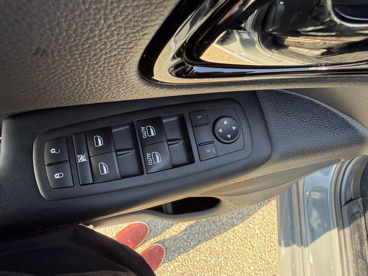 2026 Dodge Durango SXT AWD SUV | Low KMs | V6 Pentastar | Destroyer Grey | Heated Front Seats | Power Liftgate Redwater AB