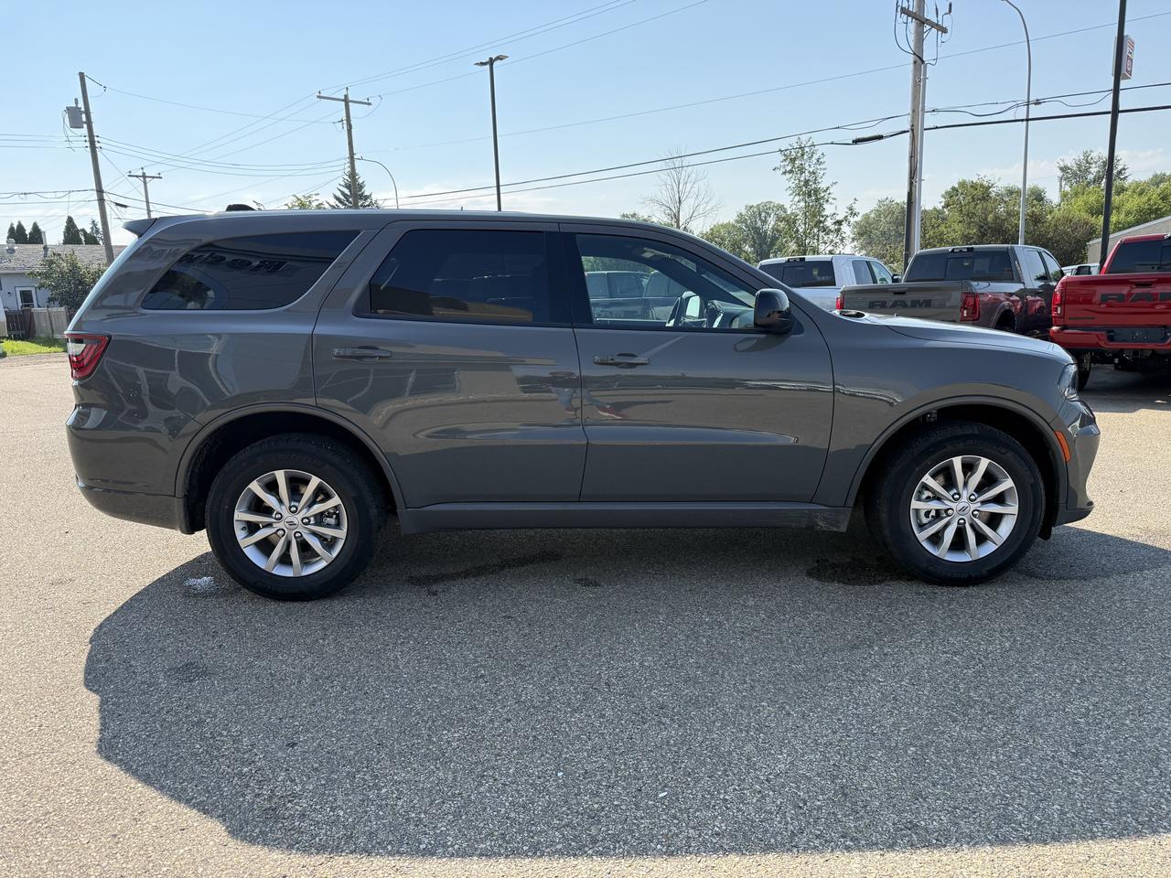 2026 Dodge Durango SXT AWD SUV | Low KMs | V6 Pentastar | Destroyer Grey | Heated Front Seats | Power Liftgate Redwater AB
