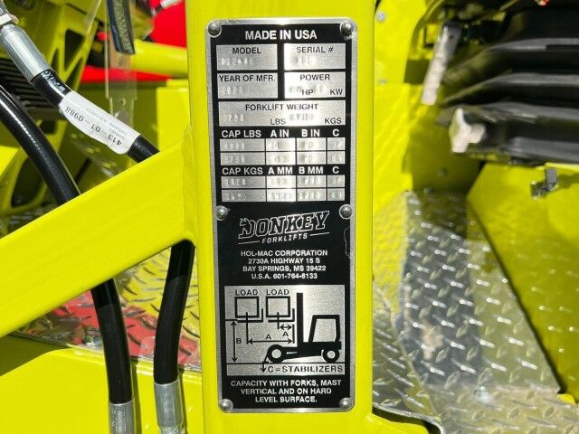 2026 Donkey 4K Series 4,000 lbs. capacity Truck Mounted Forklift