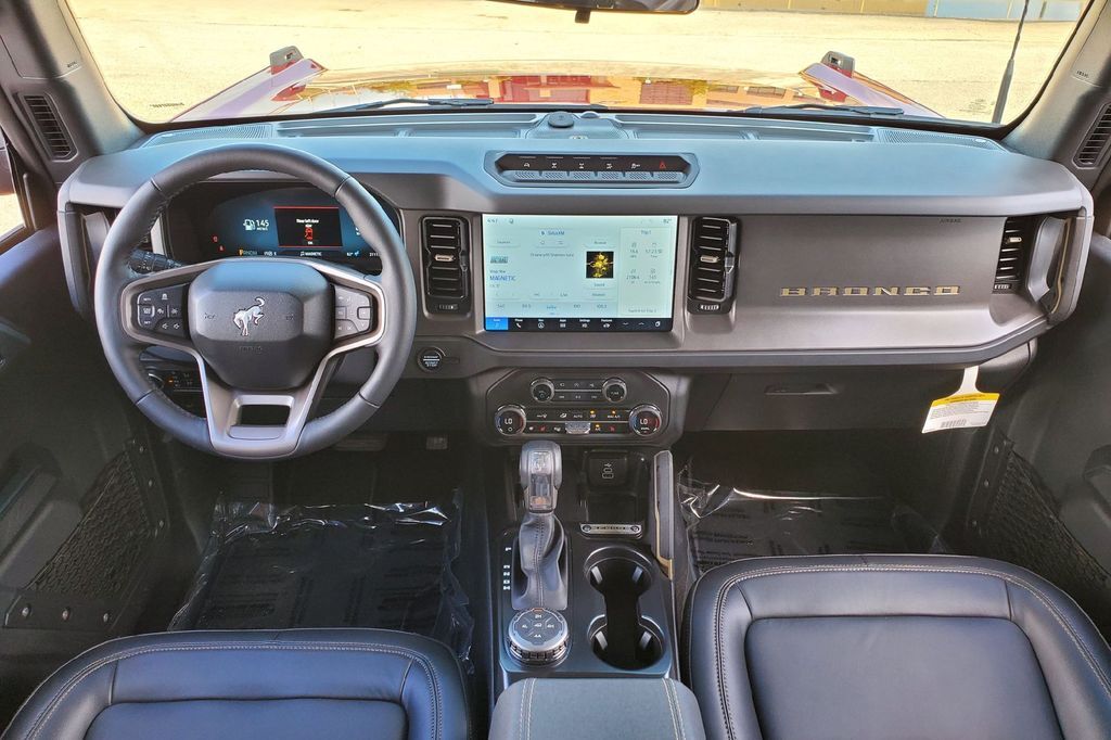 2026 Ford Bronco Badlands Hondo TX