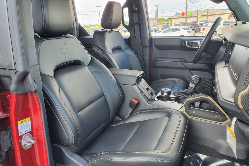 2026 Ford Bronco Badlands Hondo TX