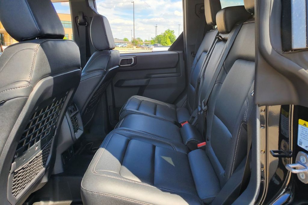 2026 Ford Bronco Badlands Hondo TX