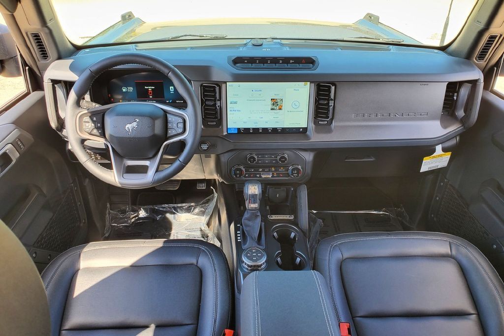 2026 Ford Bronco Badlands Hondo TX