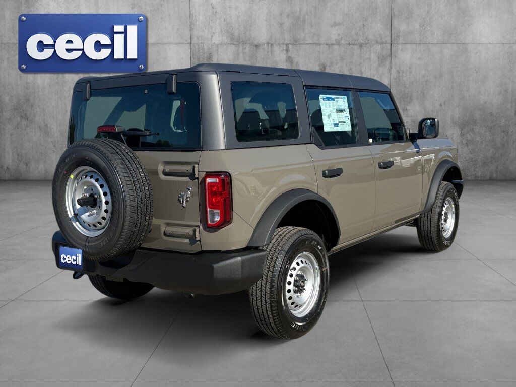 2026 Ford Bronco Base Hondo TX