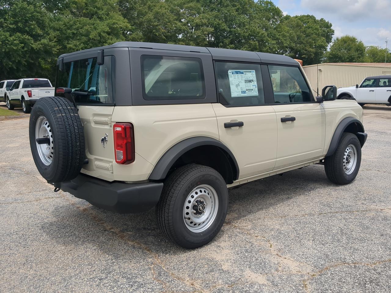 2026 Ford Bronco Base Appleton WI