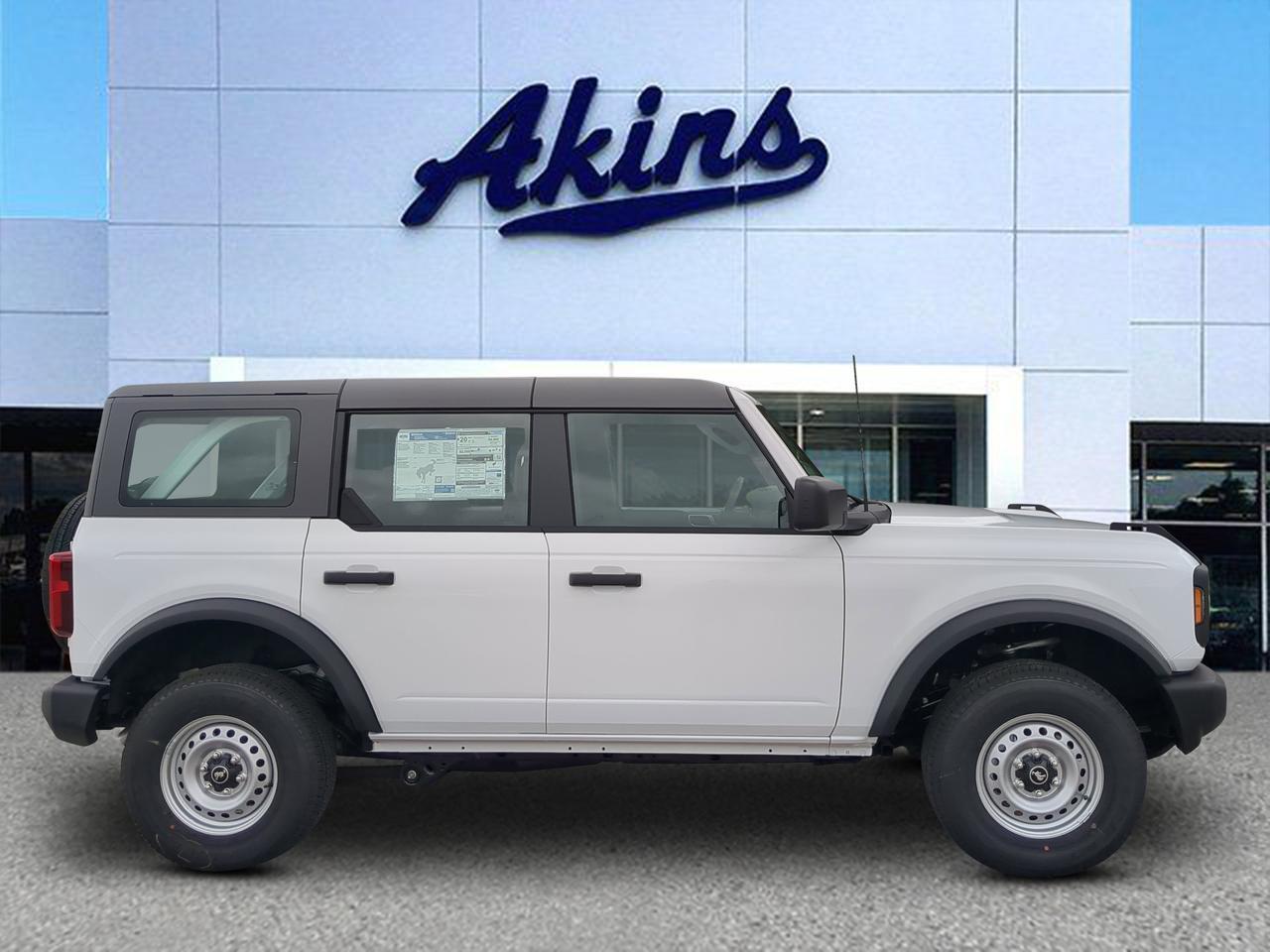 2026 Ford Bronco Base Appleton WI