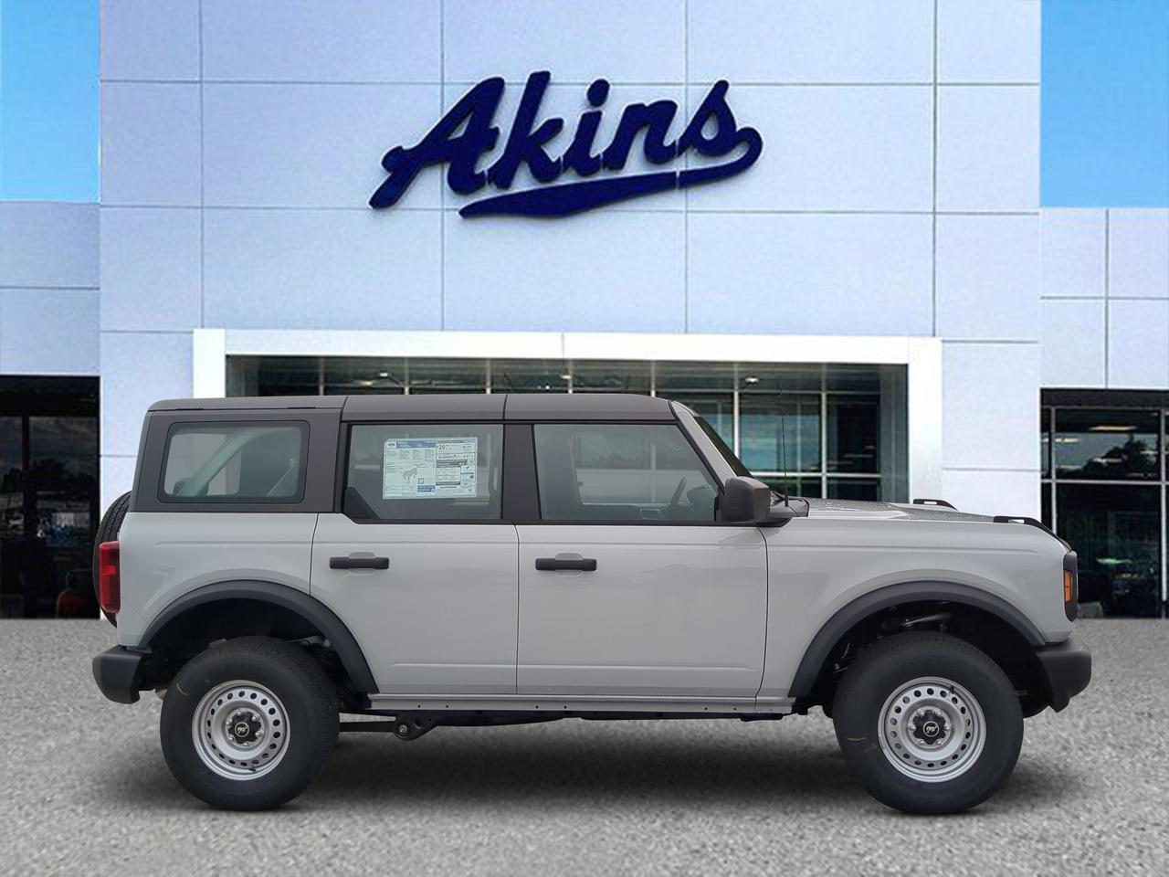 2026 Ford Bronco Base