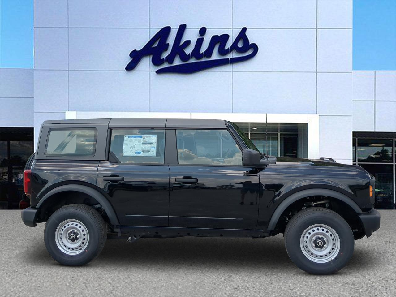 2026 Ford Bronco Base