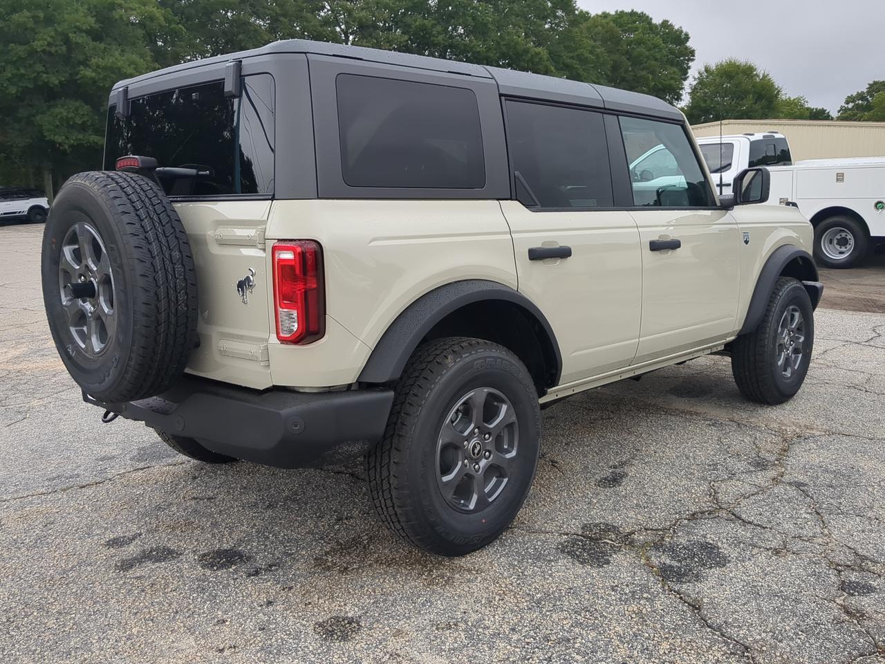 2026 Ford Bronco Big Bend Appleton WI