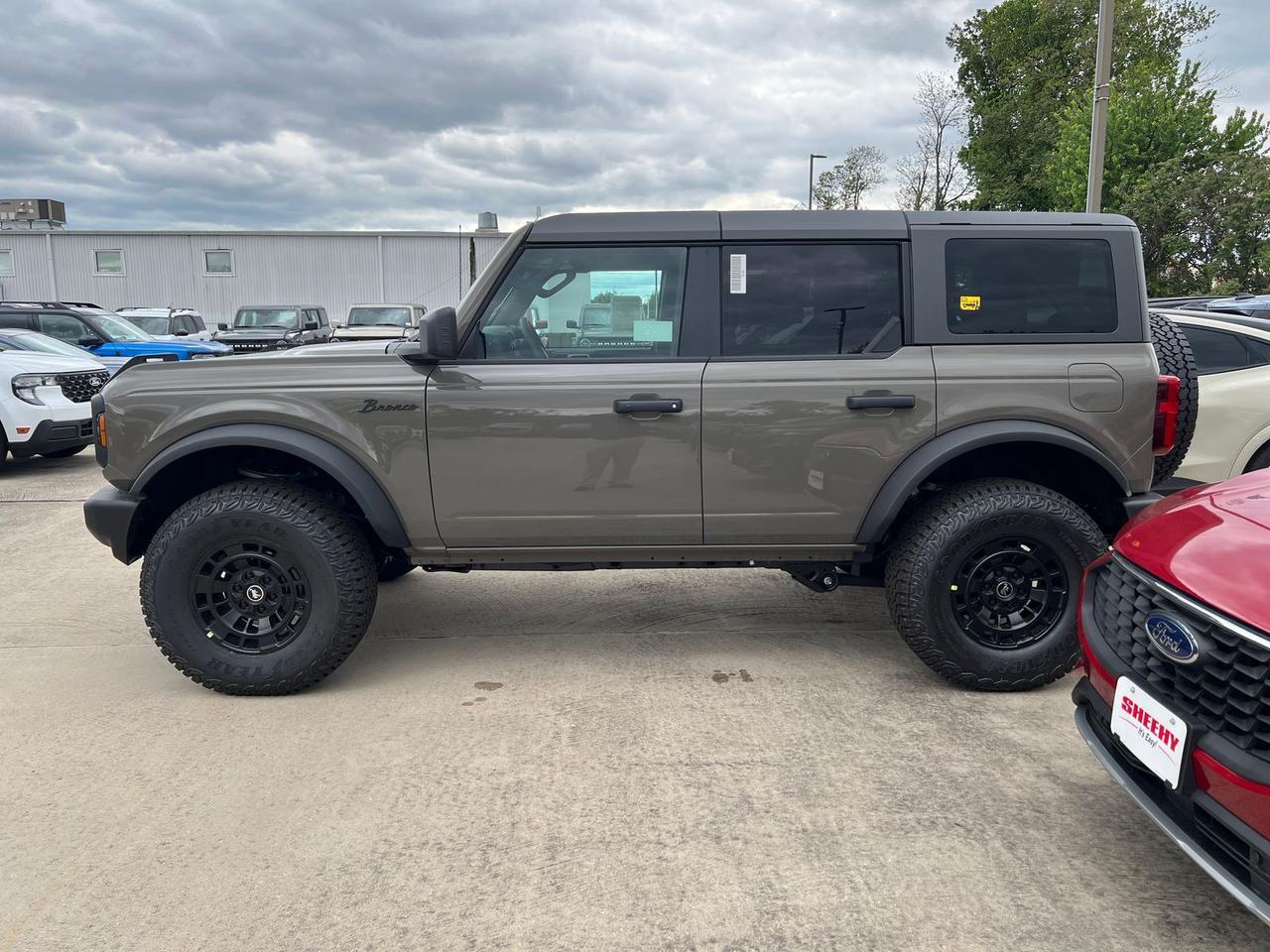 2026 Ford Bronco Big Bend W/ Matte Black Custom Garage Gaithersburg MD