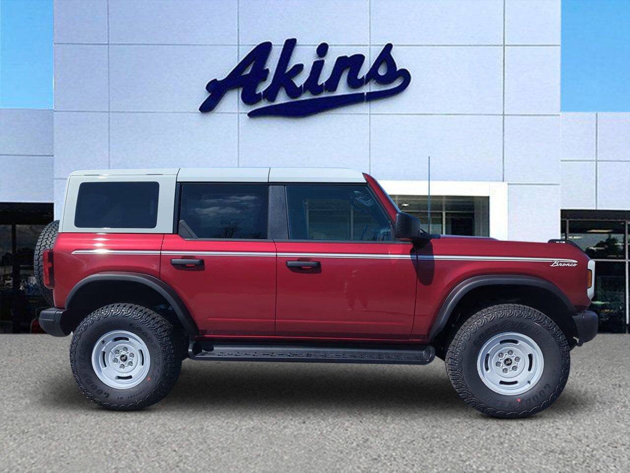 2026 Ford Bronco Heritage Edition