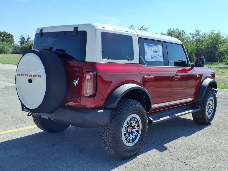 2026 Ford Bronco Outer Banks Del Rio TX