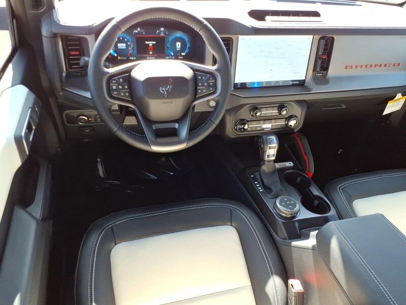 2026 Ford Bronco Outer Banks Del Rio TX