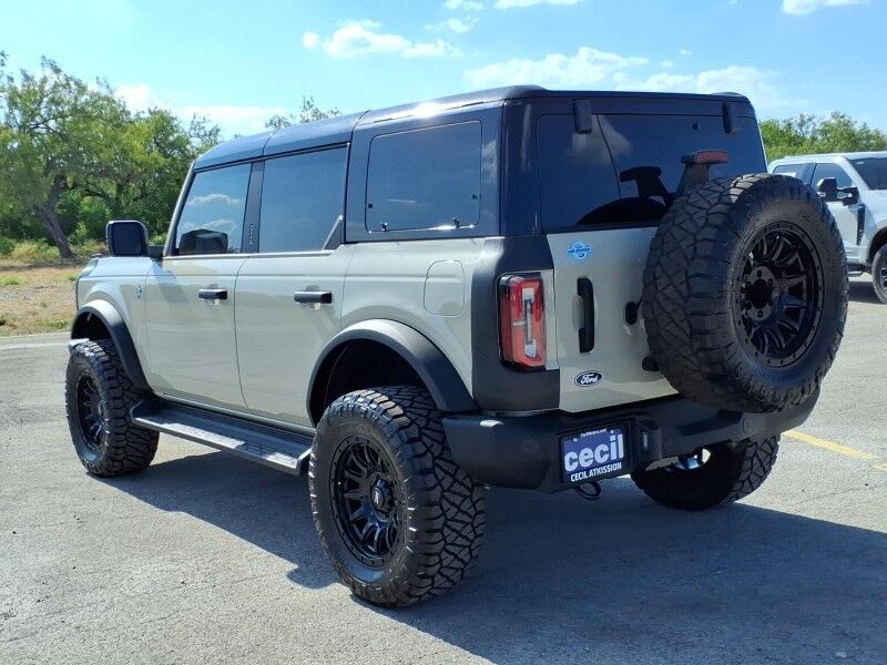 2026 Ford Bronco Outer Banks Del Rio TX