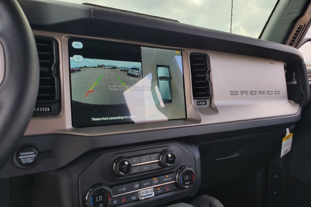 2026 Ford Bronco Outer Banks Hondo TX