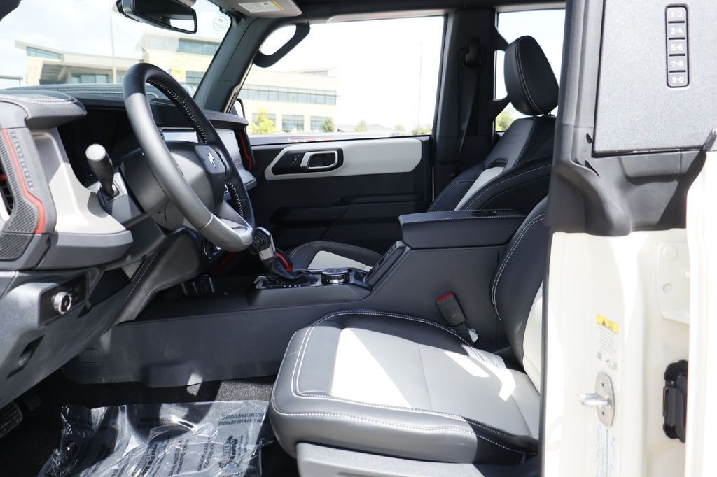 2026 Ford Bronco Outer Banks Hondo TX