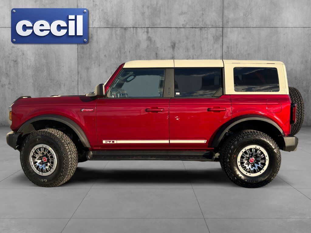 2026 Ford Bronco Outer Banks Hondo TX