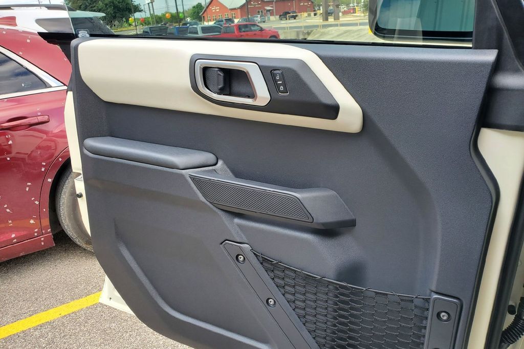 2026 Ford Bronco Outer Banks Hondo TX