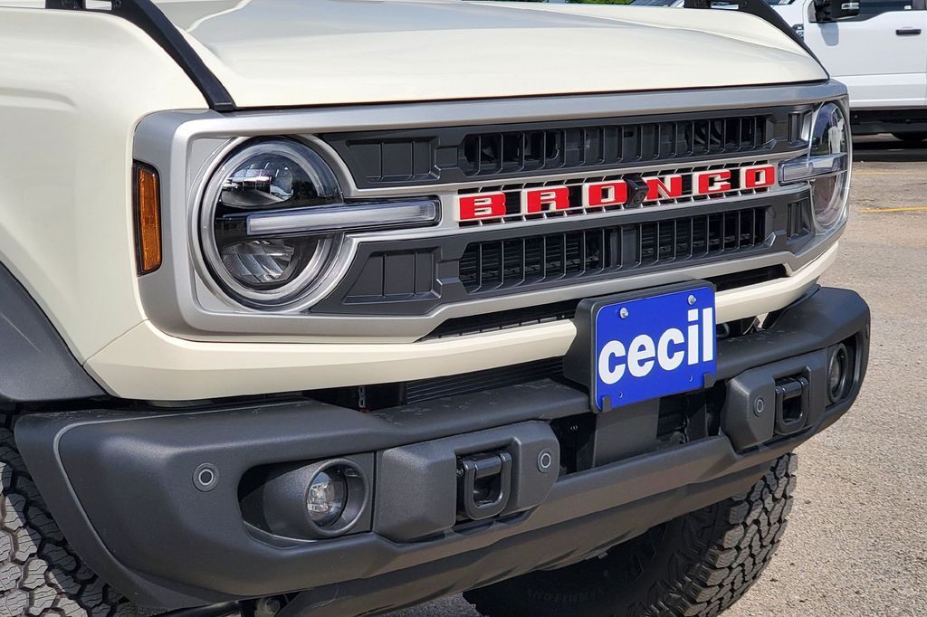 2026 Ford Bronco Outer Banks Hondo TX