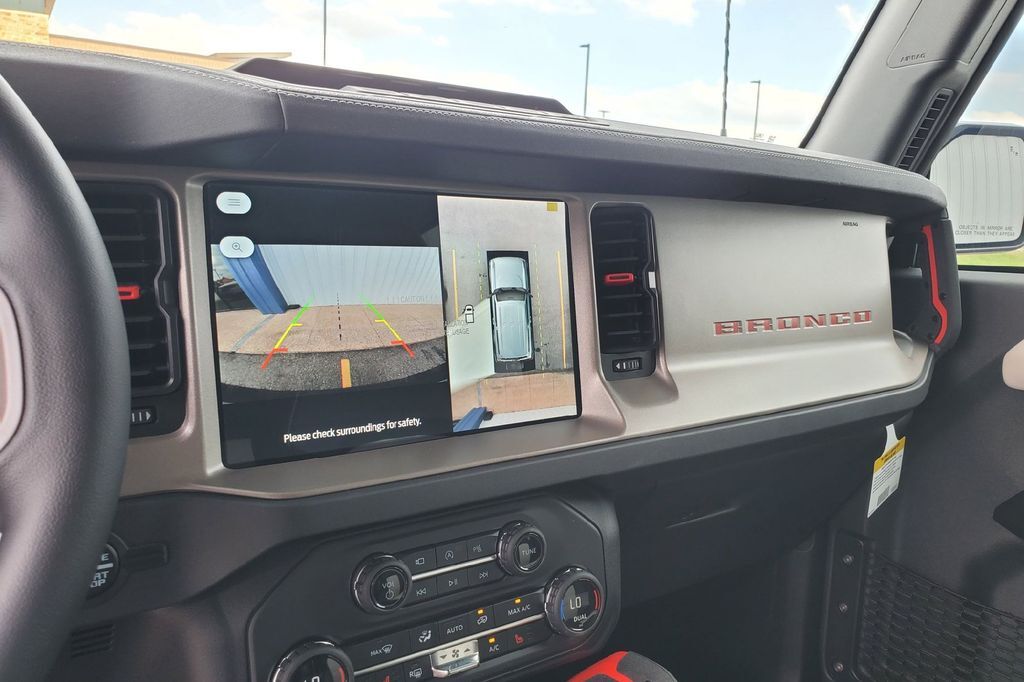 2026 Ford Bronco Outer Banks Hondo TX