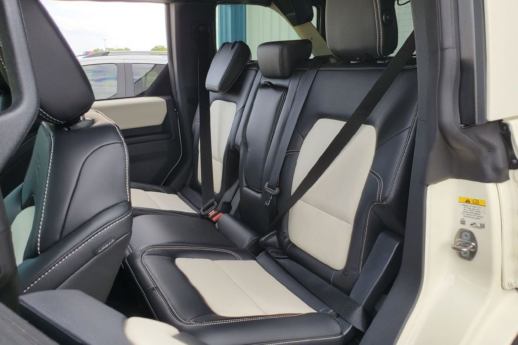 2026 Ford Bronco Outer Banks Hondo TX