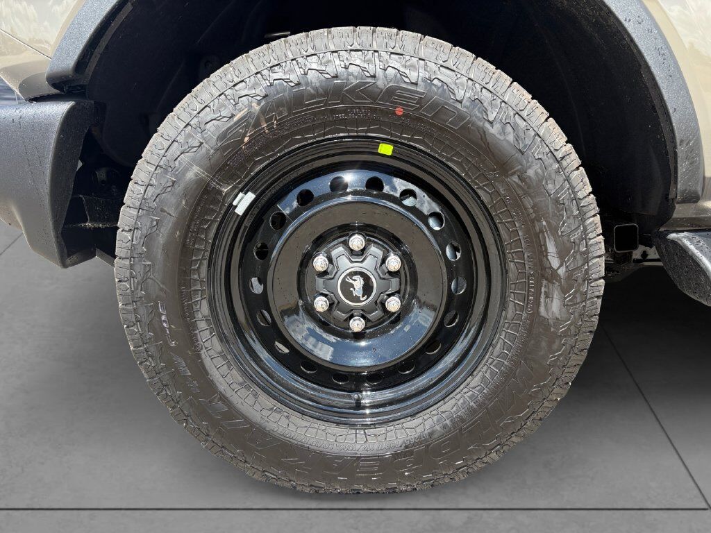 2026 Ford Bronco Outer Banks Hondo TX